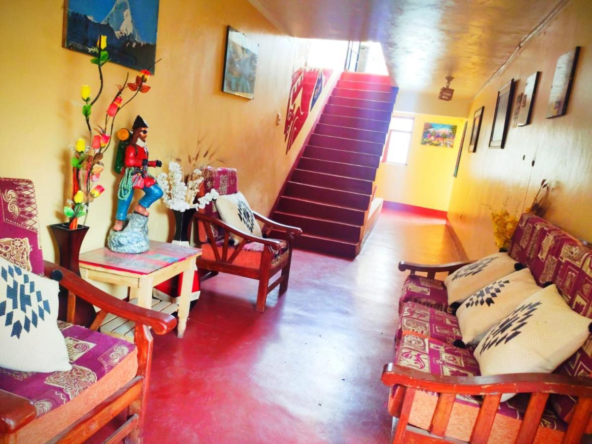Huaraz Colonial Hostel Bagian luar foto