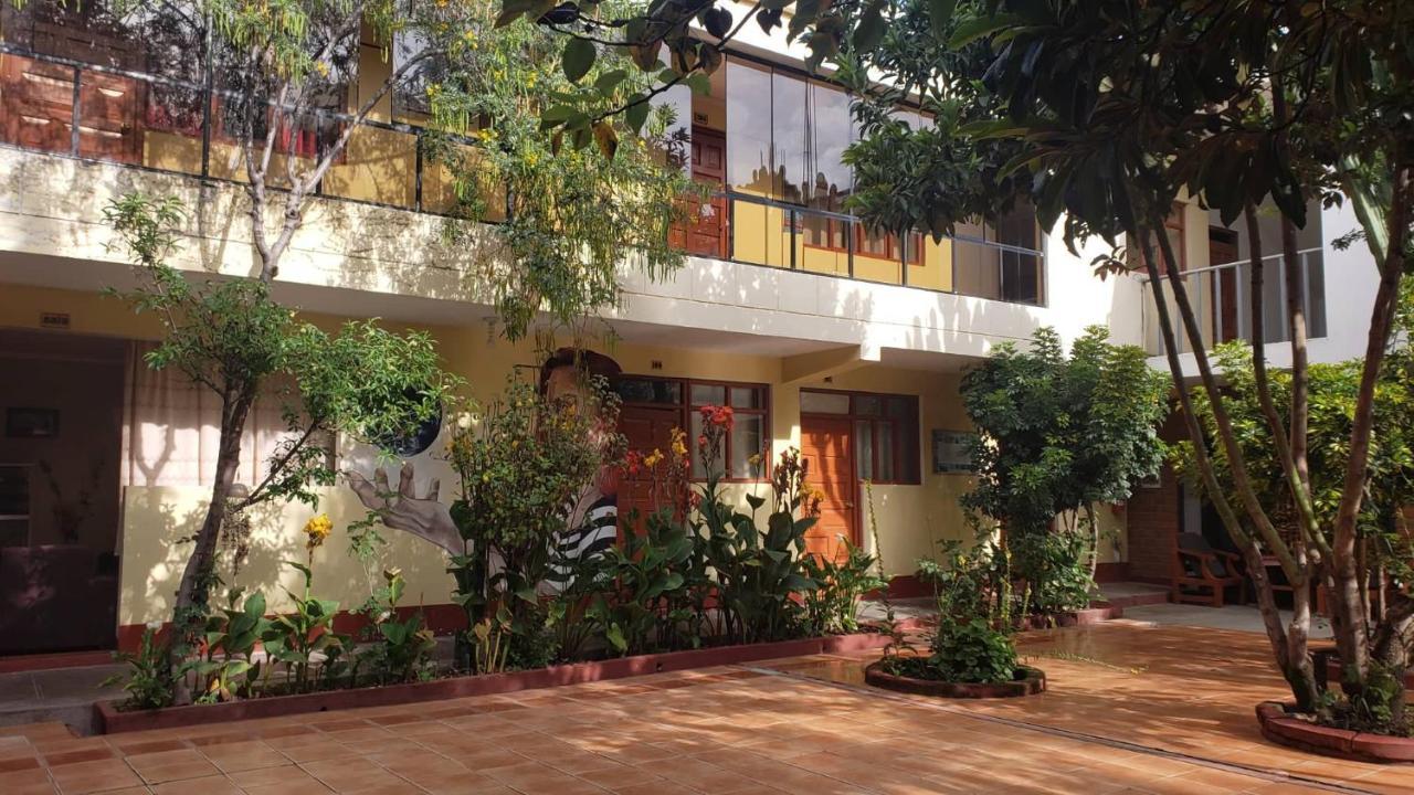 Huaraz Colonial Hostel Bagian luar foto